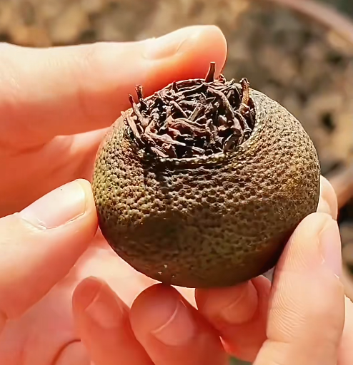 Citrus-Pu’erh Relief—nature's answer to post-meal comfort. No bloating. No heaviness. Just light, vibrant energy.