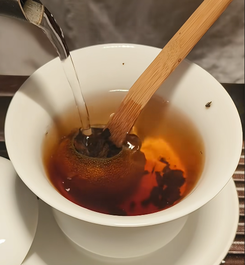 Citrus-Pu’erh Relief—nature's answer to post-meal comfort. No bloating. No heaviness. Just light, vibrant energy.